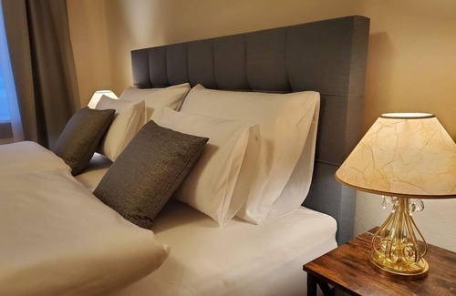 Burgau Bed & Breakfast | Executive Suite, Gartenseitig - Palais Kneissl