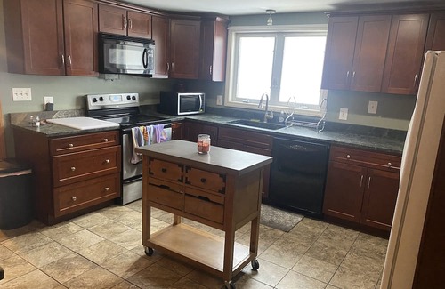 Fair Haven Apartment | Exit 1 FH Vt. This 2 br features awesome sunset views from your kitchen window