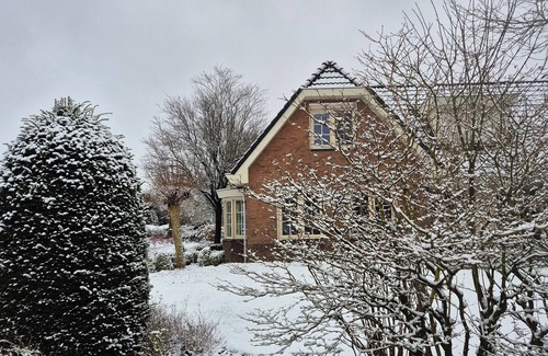 Barneveld House | Exklusives Ferienhaus am Waldrand – Veluwe entdecken und relaxen