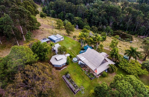Beenaam Valley Apartment | Expansive Countryside Retreat - 4BR on 26 Hectares