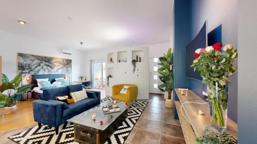 Minimes - Barriere de Paris Apartment | expat renting - L'eSPAce d'un Moment - Love room