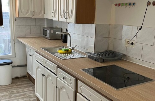 Hoevenen Apartment | Expats House 10 Stabroek Belgium