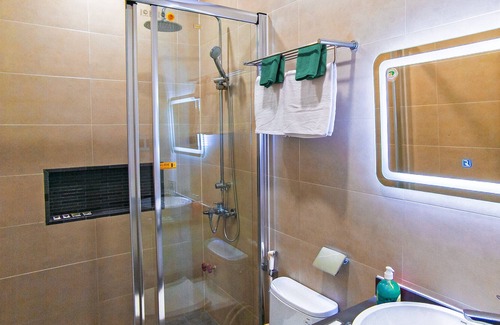Chanh Hung House | Experiece local Saigon scene witha quiet and relaxing place to stay
