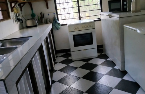 Kilifi House | Experience a unique and sustainable vacation in Africa. Be environmently aware book our Eco-Friendly Villa