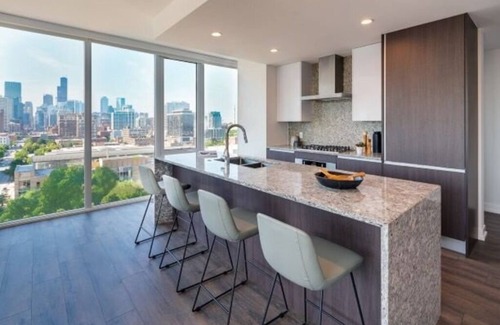 Near North Side Apartment | Experience Chic Old Town Living: Spacious Suites, Top Amenities & Iconic Locale
