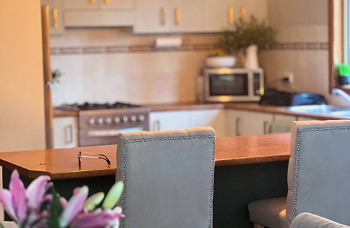 Tolmie House | Experience complete rejuvenation at Greenwood Cottages.