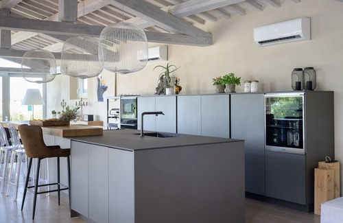 Ferretto Villa | Experience Cortona at modern and cozy Qi Villa & Spa