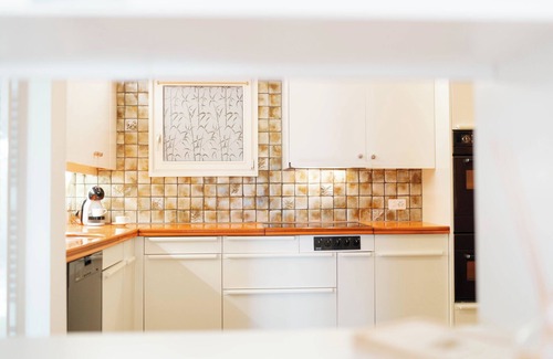 Weesen Apartment | "Experience Exclusivity and Scenic Views at Apartment Mariahalden, Weesen"