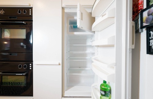 Weesen Apartment | "Experience Exclusivity and Scenic Views at Apartment Mariahalden, Weesen"