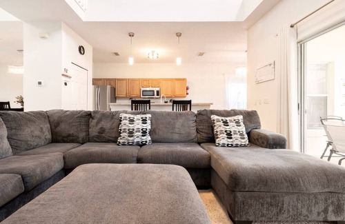 Highgate Park Villa | Experience Magic! 5BR 4BA Luxury Villa with Private Heated Pool near Disney!