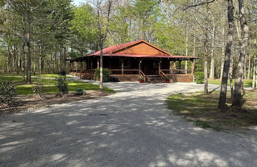 Spencer Cabin | Experience the peaceful Wooded Retreat Cabin - 300 private acres -security gate