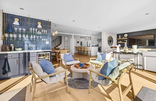 El Granada House | Experience the Pinnacle of Coastal Living at Harbour House