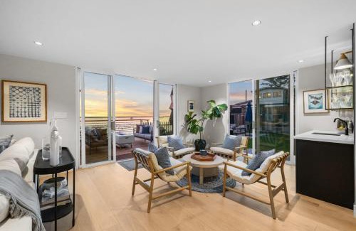 El Granada House | Experience the Pinnacle of Coastal Living at Harbour House