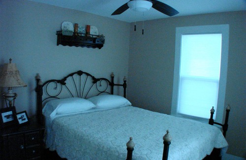 Parsons Other | Experience The Quiet Of The Farm With Upscale Amenities.