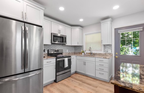Historic Old Northeast House | Experience the Vibrant Downtown St Pete!