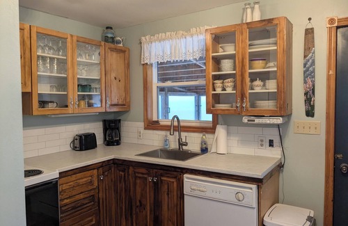 Lower Montague Cottage | Experience tranquility by the sea, Magnificent views, Romantic charm.