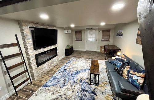 Brazoria Cabin | Experience tranquility & peace at the Sylvia Cabin