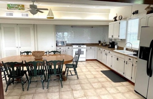 New Iberia Cabin | Explore Cajun Country! On the Bayou, close to town