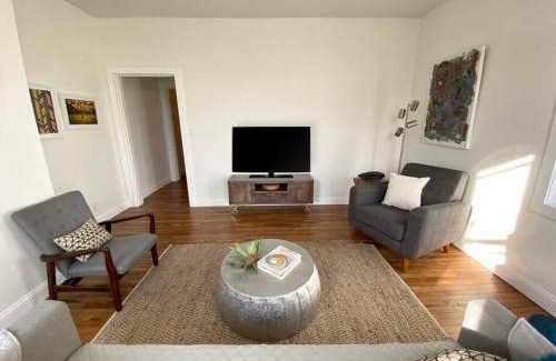 Mount Adams House | Explore Downtown from Adorable Mount Adams