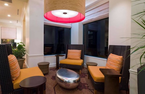 Silver Lane Hotel | Explore Hartford: Cozy Stay with Free Parking & Easy Access to Attractions
