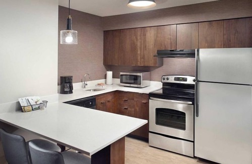 Morrisville Apartment | Explore Morrisville! Unit with Fully-equipped Kitchen! FREE Breakfast & Pool!