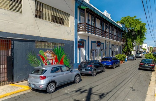 Puerta de Tierra Apartment | Explore San Juan: Food, Beach, Culture Hub