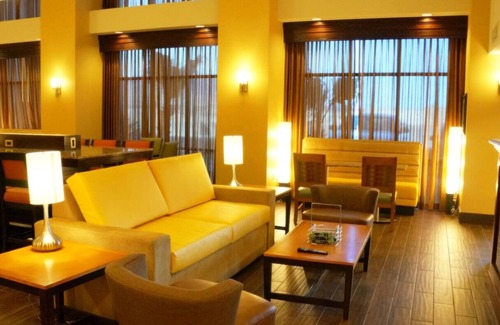 Kingman Hotel | Explore the Grand Canyon: Kingman Suite Close to Downtown