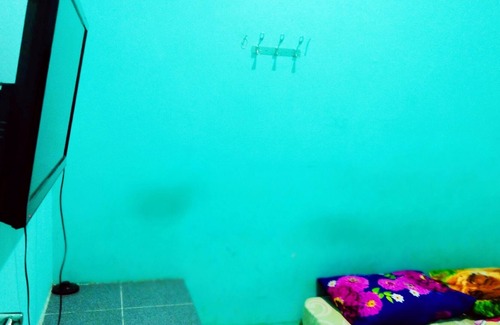 Tarakan Hotel | EXPRESS O 91281 Guest House Indah Jaya