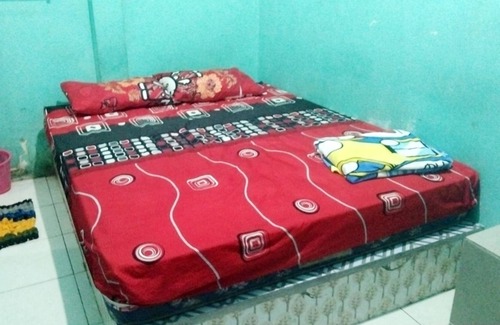 Tarakan Hotel | EXPRESS O 91281 Guest House Indah Jaya