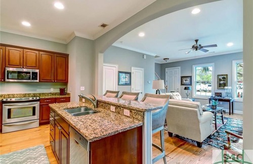 Historic District - North House | Exquisite Location! Modern 3 bed, 2.5 bath townhouse