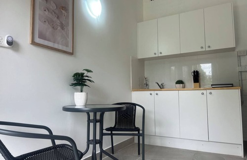 Chermside Apartment | Exquisite Studio@chermside