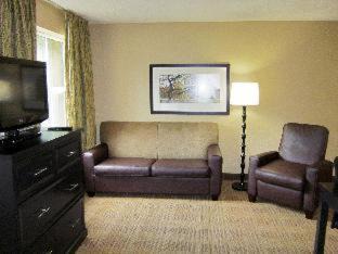 Rosemont Hotel | Extended Stay America Suites - Chicago - O'Hare - Allstate Arena