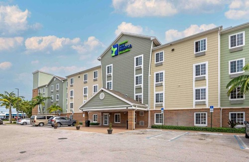 Lake Worth Corridor Hotel | Extended Stay America Select Suites - Lake Worth
