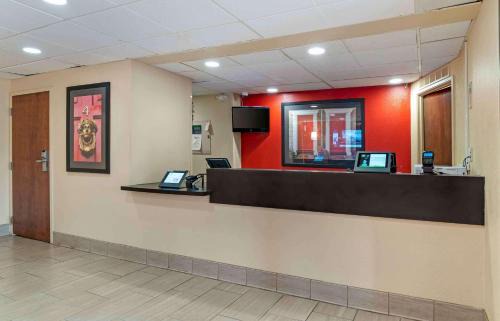 Novi Hotel | Extended Stay America Select Suites - Detroit - Novi - Haggerty Road