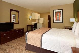 Canton Hotel | Extended Stay America Suites - Detroit - Canton