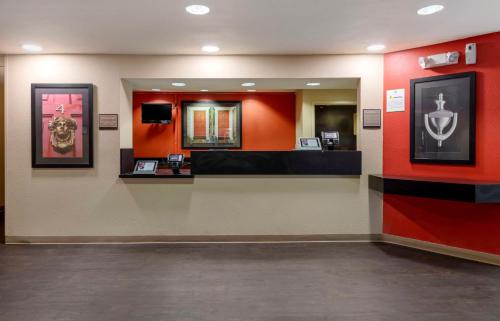 Orange Hotel | Extended Stay America Suites - Orange County - Katella Ave