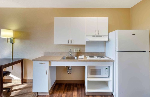 Vernon Hills Hotel | Extended Stay America Suites Chicago Vernon Hills Lake Fores