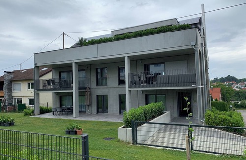 Reutlingen-Gonningen Condo | Extraordinary 4 room apartment 180 sqm at the foot of the Swabian Alb