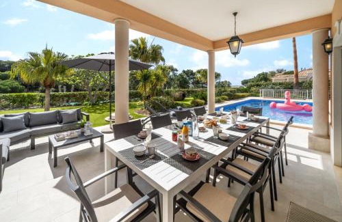 Quinta do Lago Villa | Extraordinary Villa on an elevated position in Quinta do Lago