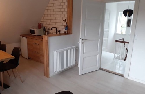 Nakskov Condo | Ezzo guest house -90 m2 in Nakskov city center