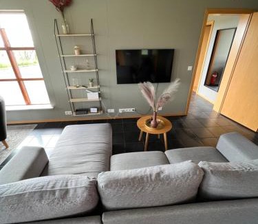 Hvolsvollur House | Fíflholt
