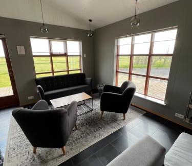 Hvolsvollur House | Fíflholt