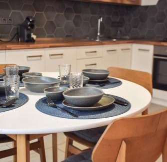 Kiskunhalas Apartment | Főtér Apartman
