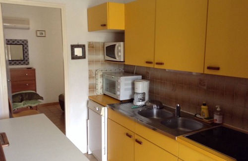 Gros Raisins Apartment | F2 facing the sea . Your holidays Les pieds dans l'eau