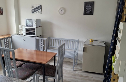 Charency-Vezin Apartment | F2 Ground floor