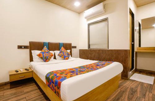 Jogeshwari East Hotel | FabExpress Malali Residency