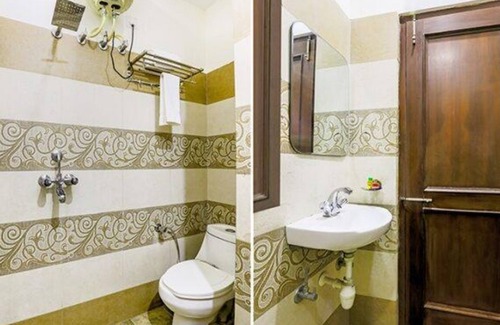 Sector 45 Hotel | Fabexpress Mayank Palace