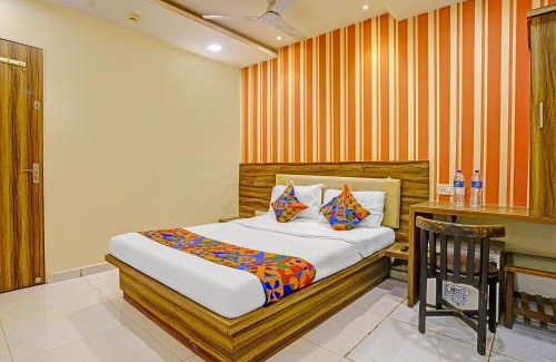 Indira Nagar Hotel | FabHotel Galaxy Inn - Nr MIDC Andheri