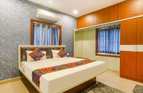 Hyderabad Hotel | Fabhotel Lio7 Grand