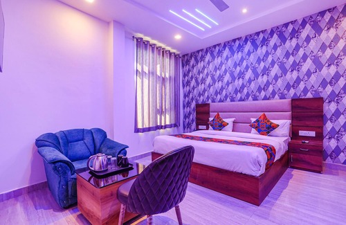 Kalyanpur Hotel | Fabhotel Relax Inn I